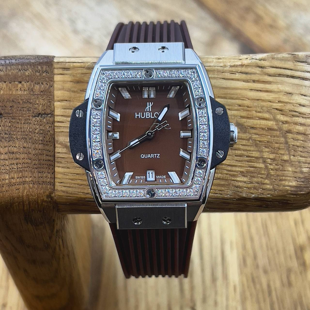 Часы Hublot