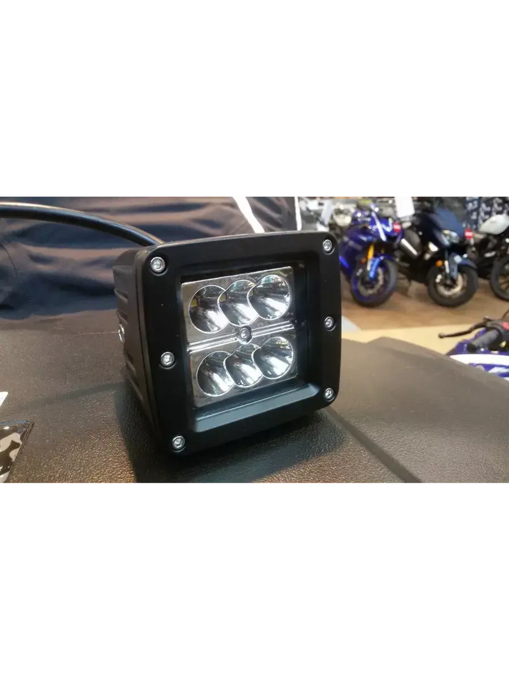 Светодиодная фара Dreamar 18 Вт, 6 диодов, 1530 Лм