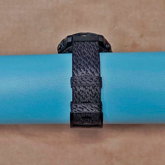 Ремешок нейлоновый 22 мм жакардовое плетение для Garmin MARQ / Epix / Fenix (47 мм) (Черно-серый)