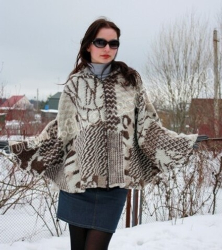 Женское пончо Амстердам короткое с капюшоном  (MagicWool) - размеры 42-58