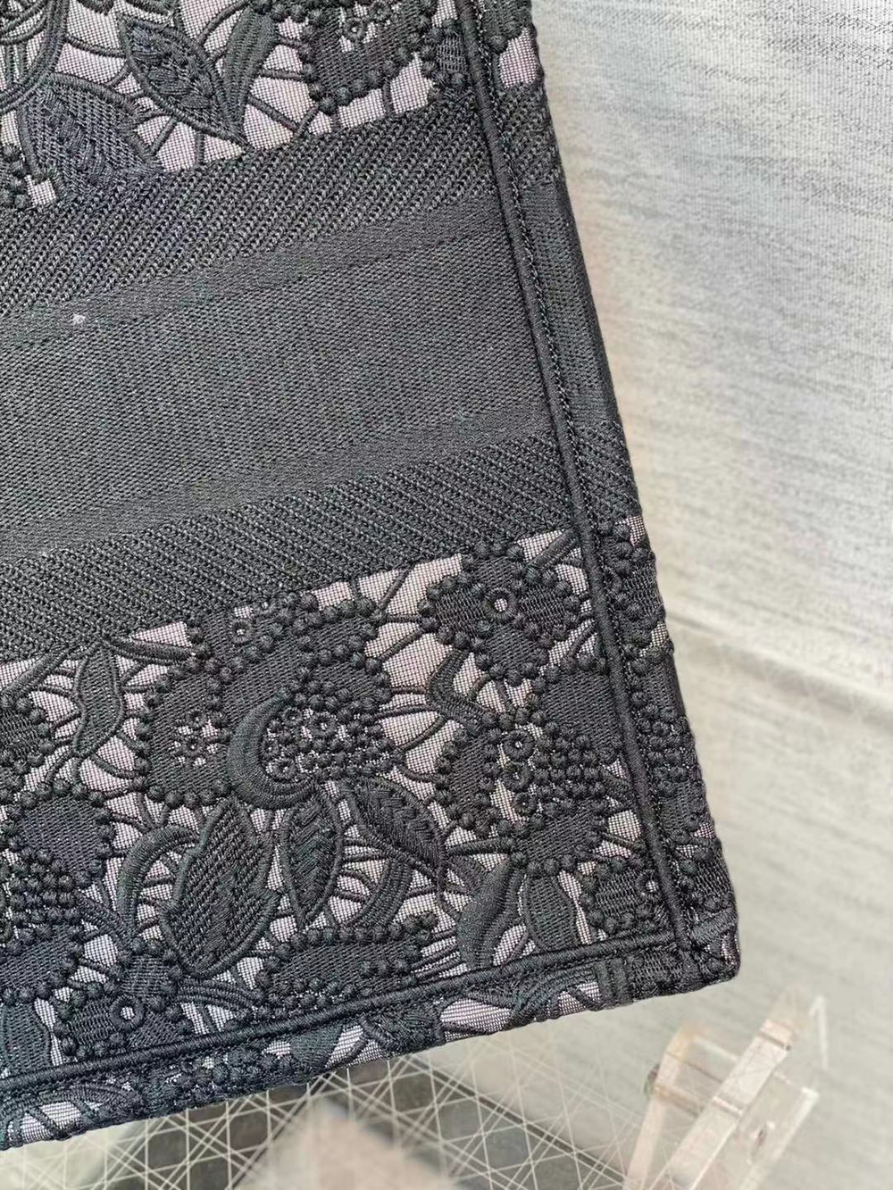 Christian Dior Book Tote 36 cm