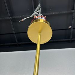 Люстра на штанге ORTON на 3 D96 Gold