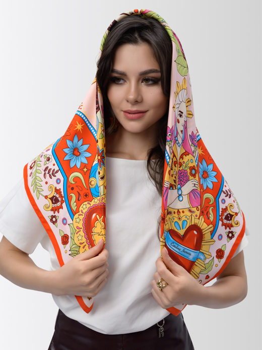 Платок «Матрёшки. Латинская Америка»
