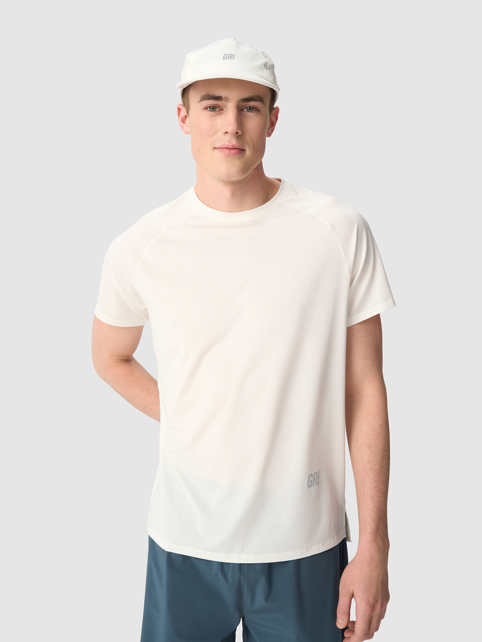 Футболка мужская GRI Весна белая