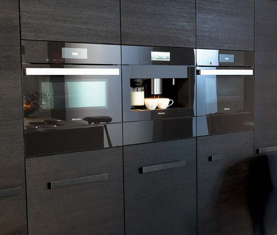 Комби-пароварка Miele DGC6805 HVBR