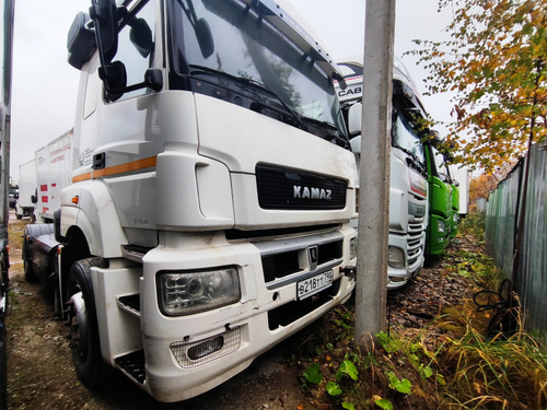 КамАЗ 5490 4x2 Седельный тягач 5490-S5 (Дизель/Газ, 12,0 л, 401 л.с., МТ)