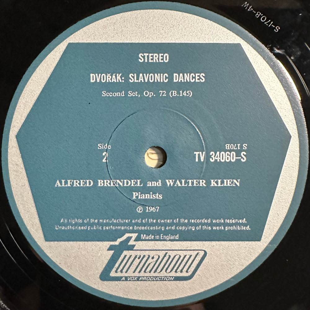 Дворжак - Славянские танцы, соч. 46 и 72, для фортепиано в четыре руки (Англия 1967г.)
