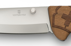 Нож Victorinox Evoke Wood, 136 мм, 4 функции,  дерево подар.коробка