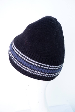 Шапка лаконичная