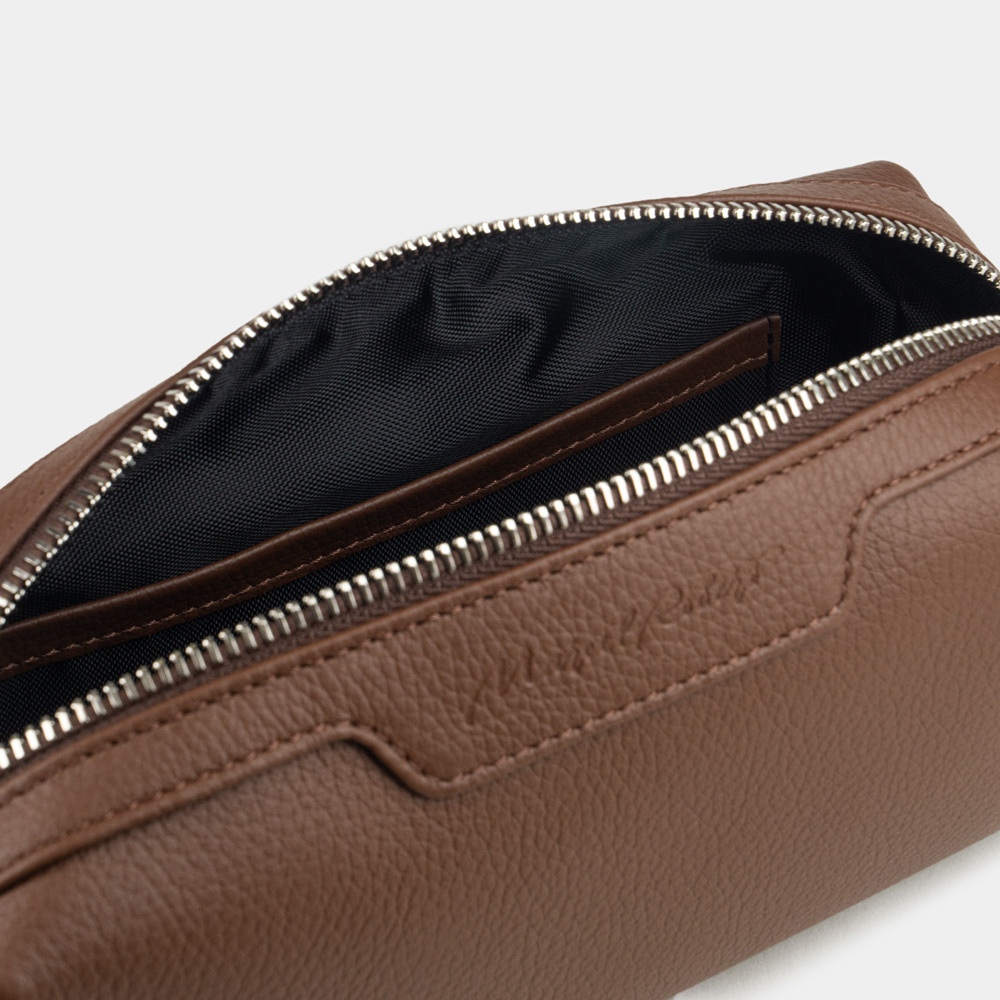 Несессер Tube из кожи теленка цвета шоколад