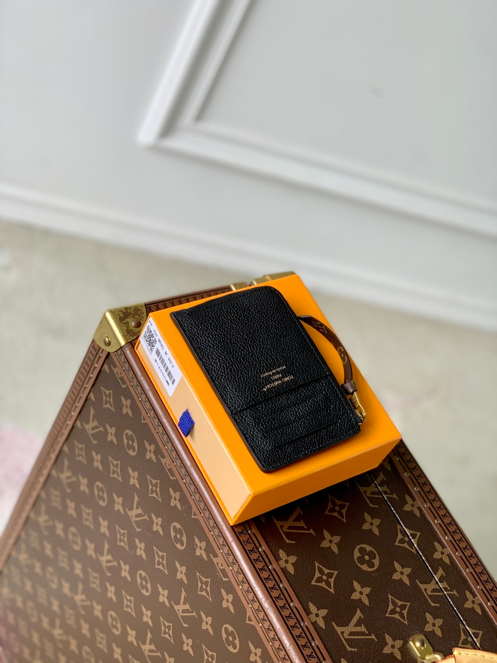 Louis Vuitton Low Key Zipped Card Holder