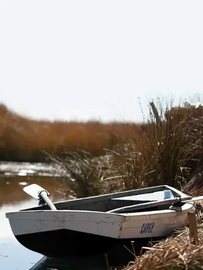 Мастика для ремонта кровли БИТУМНАЯ 2 кг FARBITEX, для гидроизоляции, крыши, фундамента, кровли, защита от влаги и коррозии.