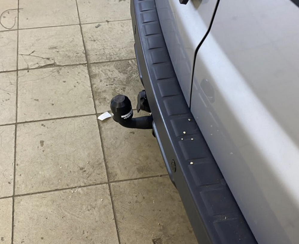 Фаркоп для Renault Dokker 2017-2019 Тип шара: A. Нагрузки: 1200/75 кг, RN 17