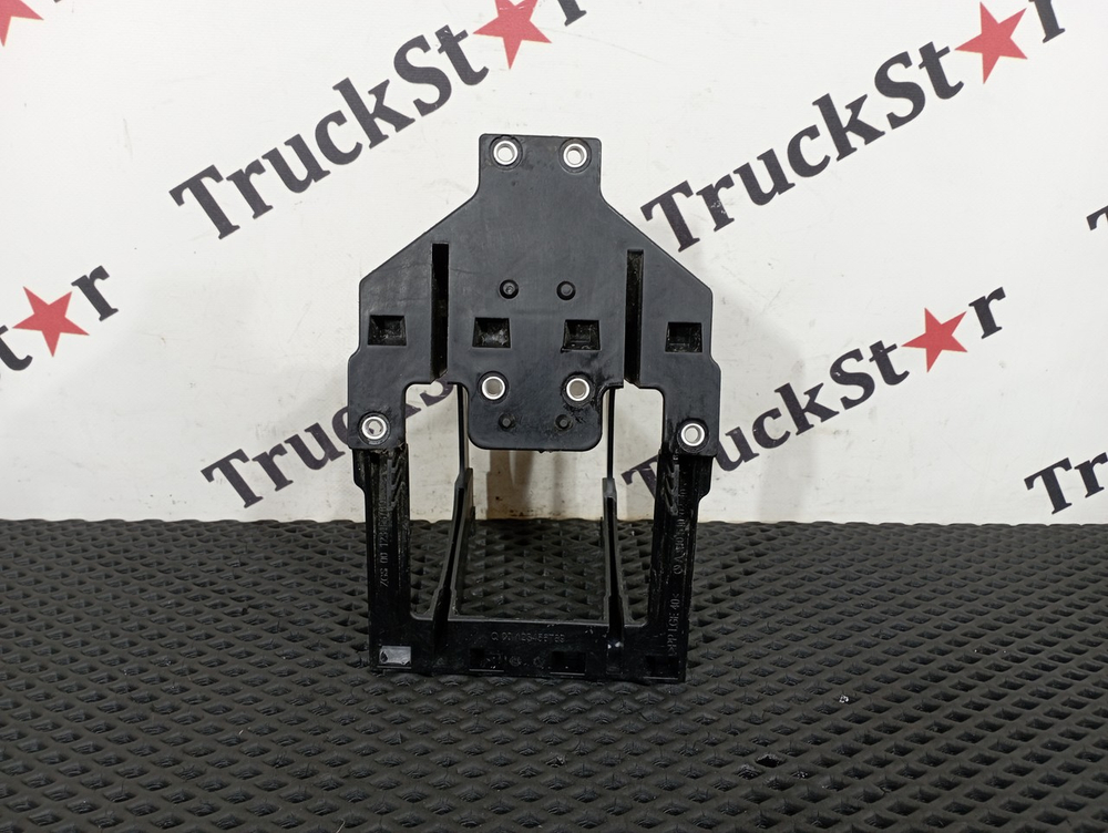 Кронштейн блока предохранителей