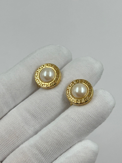 Миниатюрные клипсы с «жемчугом» Givenchy