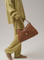 Кожаная сумка Azaro 30956 орех