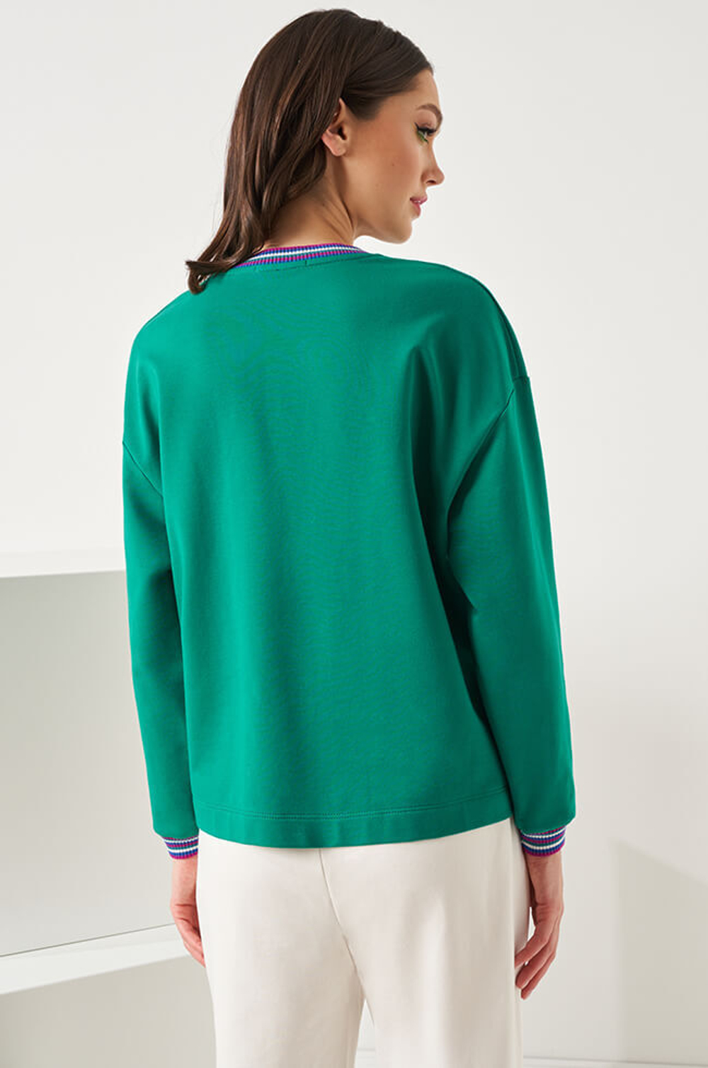 22817 Джемпер женский (зеленый)