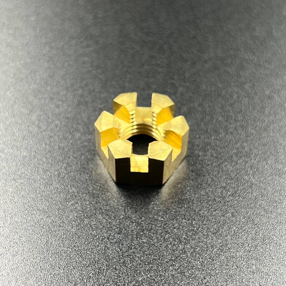 Гайка крепления гребного винта Yamaha 6-15, F6-20 (PREMARINE)