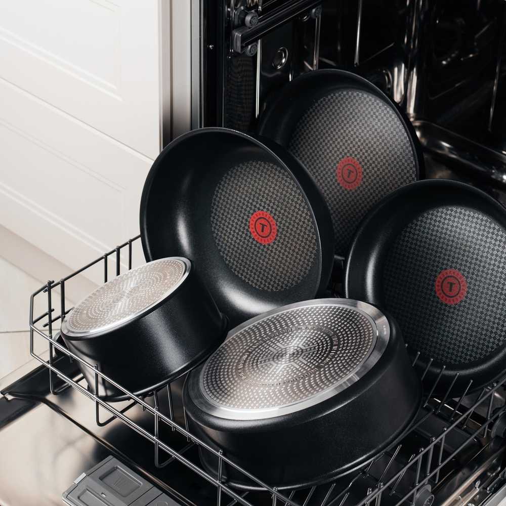 Набор посуды Tefal Ingenio Perfomance 12 предметов 22/26/26/28/28см L6548672