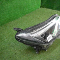 Фара правая Toyota RAV4 4 CA40 (2015-2019) LED (в пленке)