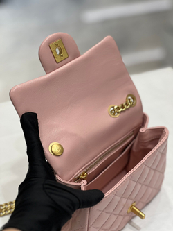 Chane1 Flap Bag 18 cm