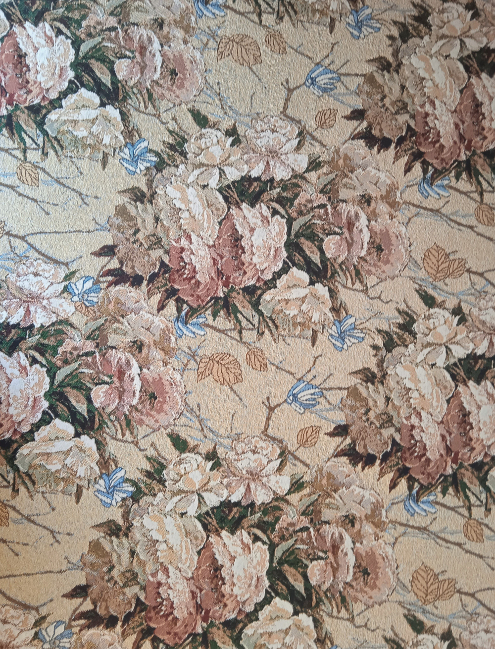 Гобеленовая скатерть Пышные розы 160х200 см