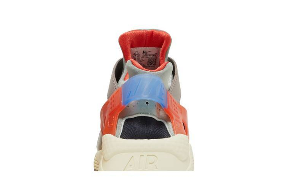 Кроссовки Nike