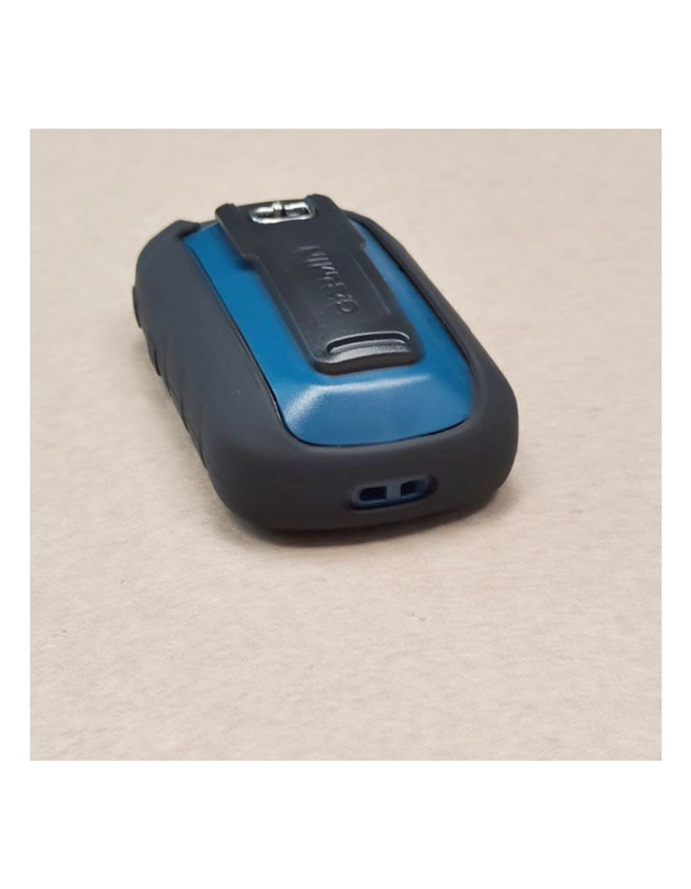 Чехол силиконовый для навигаторов Garmin eTrex 10, 20, 22, 22X 30, 32, 32X(черный)