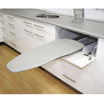 Выдвижная гладильная доска HZ040