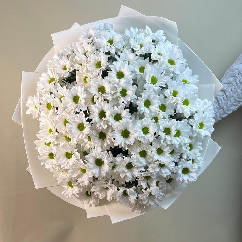 Букет из белых кустовых хризантем в фоамиране -L