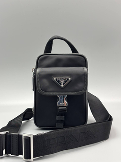 Сумка-мессенджер Prada