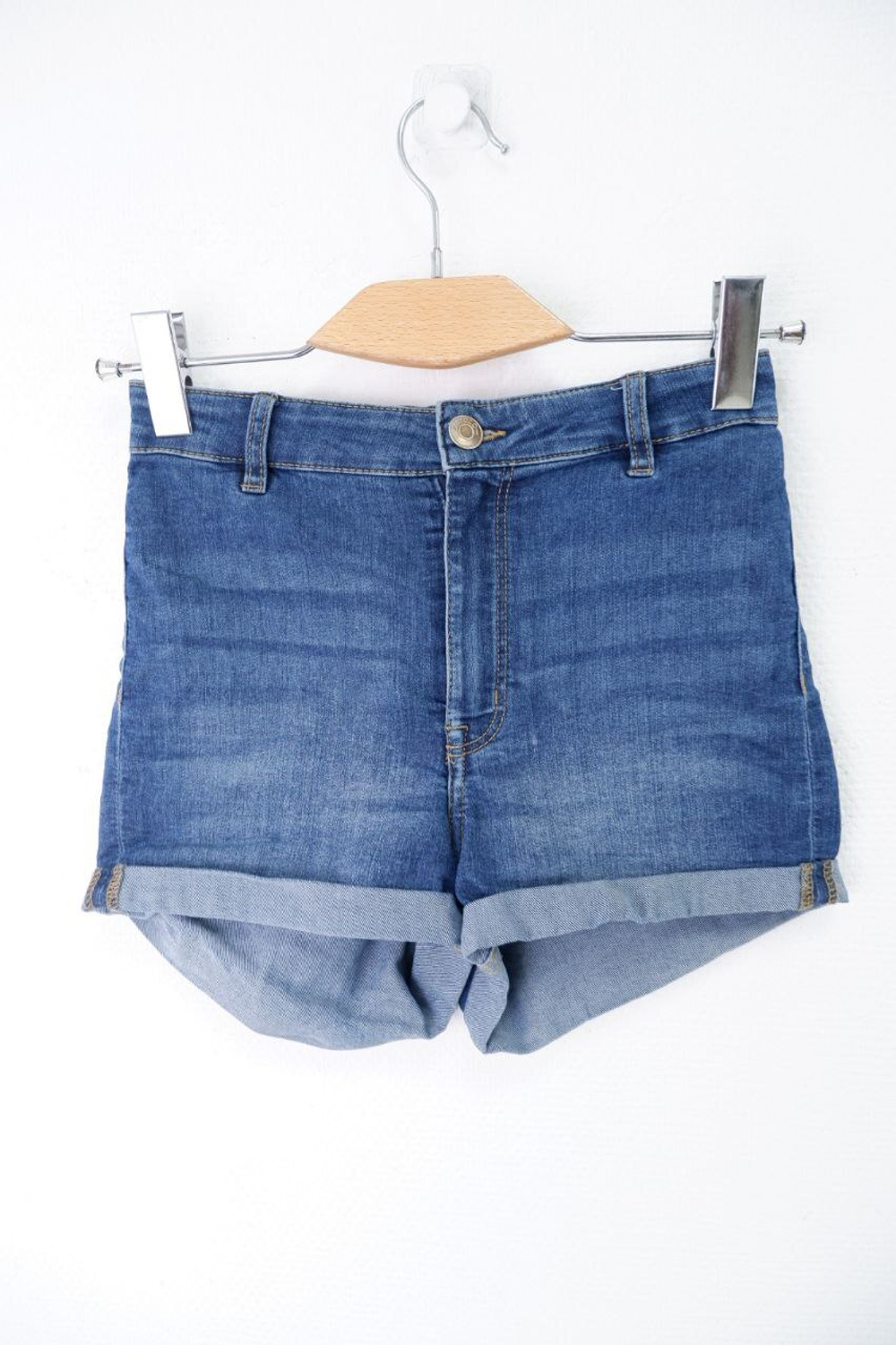 Шорты H&M короткие 40-42 размер