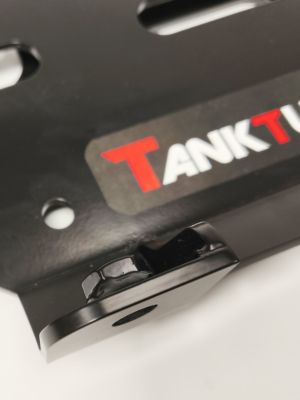 Усиленная площадка для лебёдки Tank 300 от TankTuning
