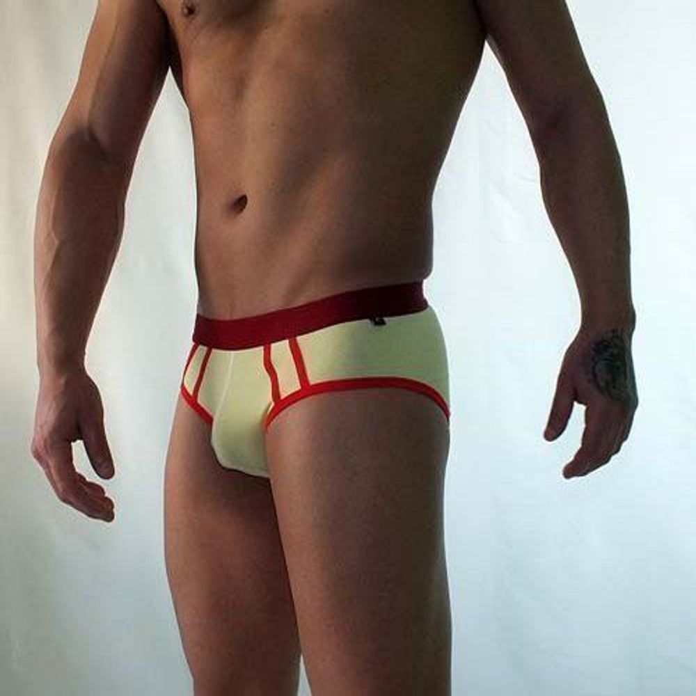 Трусы мужские брифы желтые с красной резинкой Van Baam 38171