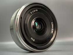 Sony 16mm f/2.8 E