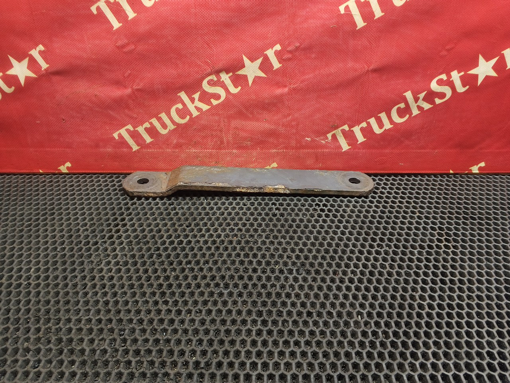 Стойка переднего стабилизатора