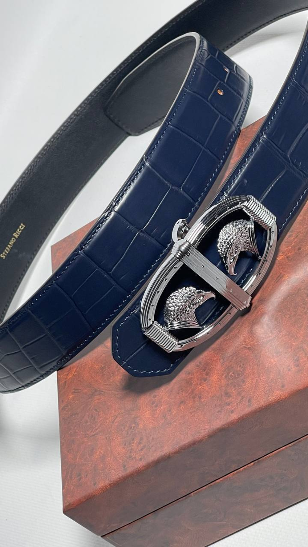 Ремень из кожи крокодила Stefano Ricci