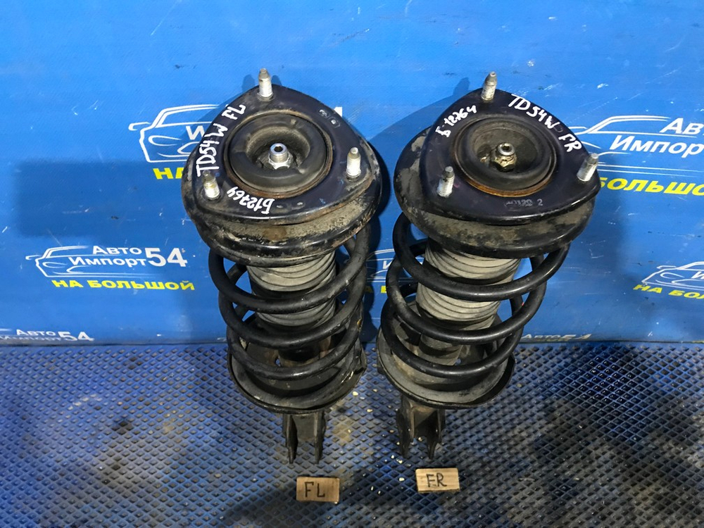 Стойка передняя левая SUZUKI ESCUDO 2005-2008