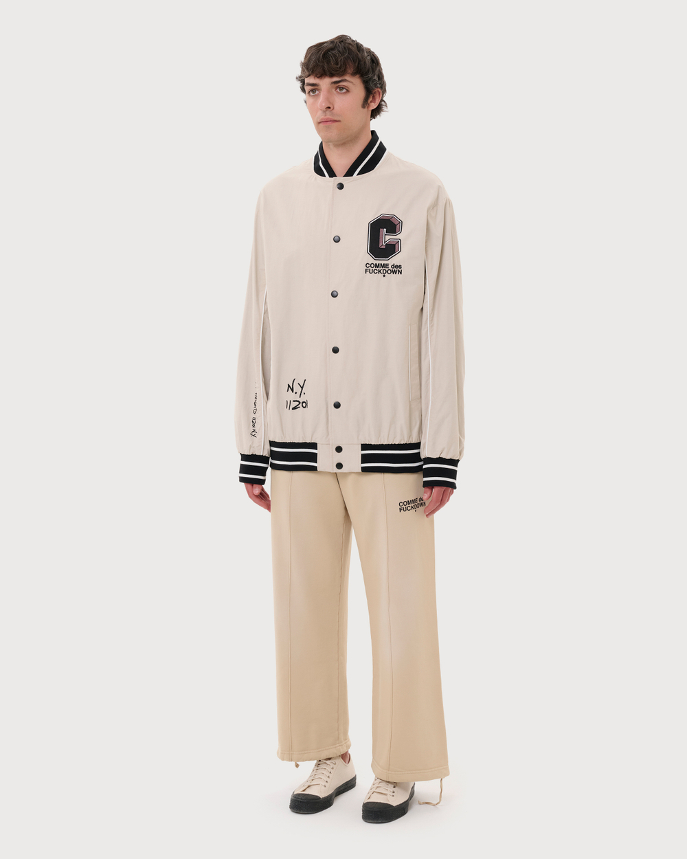 COMME DES FUCKDOWN БОМБЕР БЕЖЕВЫЙ