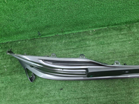 Решетка переднего бампера Toyota Camry xv70 17-21