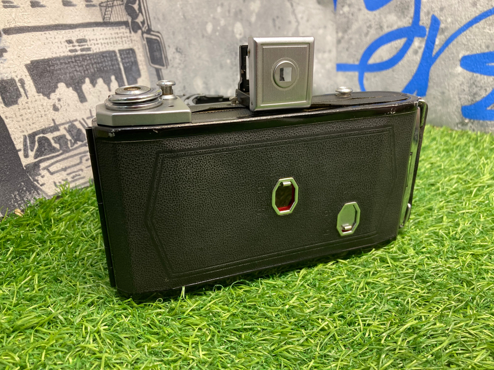 Zeiss Ikon Novar-Anastigmat 4.5 / 11cm V