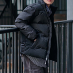 Куртки New Balance, AMJ34324-BK