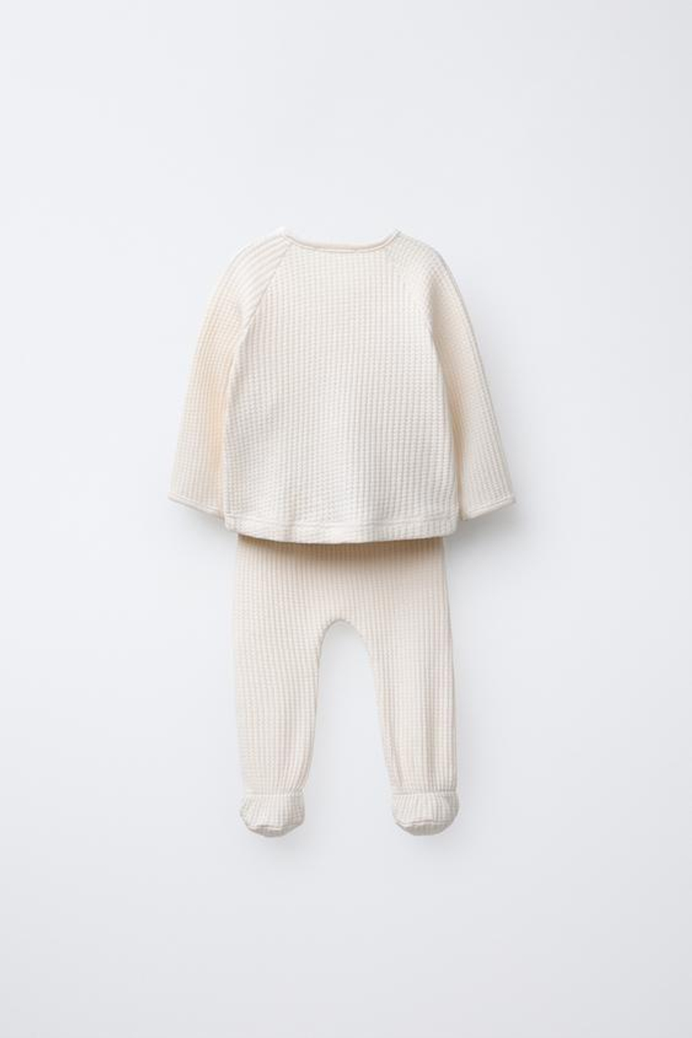 ZARA КОМПЛЕКТ ИЗ ФУТБОЛКИ И ЛЕГГИНСОВ С РЕЛЬЕФНОЙ ТЕКСТУРОЙ, ЭКРЮ