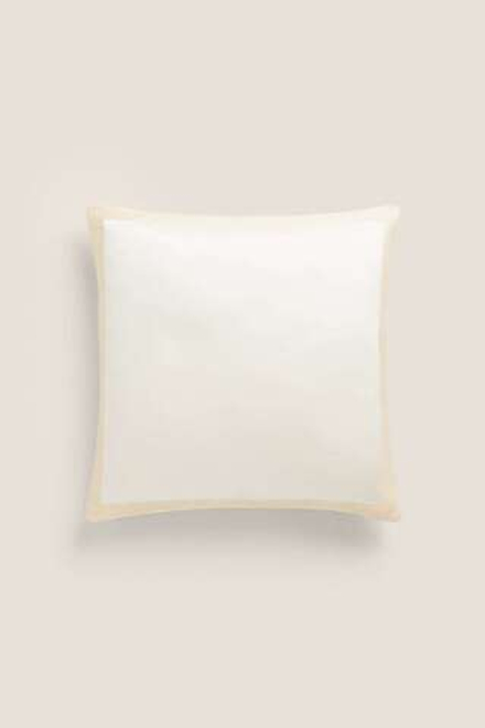 ZARA HOME ЧЕХОЛ ДЛЯ ДЕКОРАТИВНОЙ ПОДУШКИ С КОНТРАСТНОЙ КАЙМОЙ, КРЕМОВЫЙ