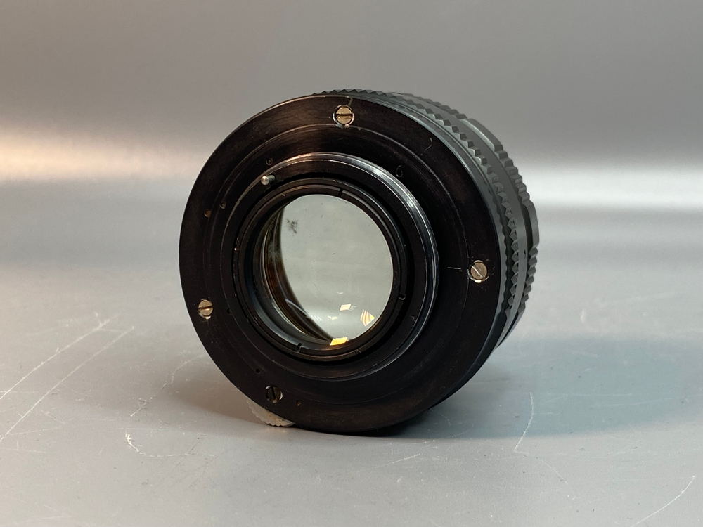 Зенитар-М 1.7/50 внутри грибок