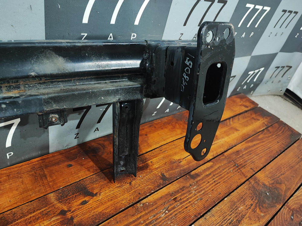 Усилитель переднего бампера Kia Rio 4 (FB) 17-нв Б/У Оригинал 64900H0000