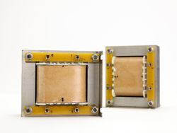 выходной трансформатор двухтактного усилителя