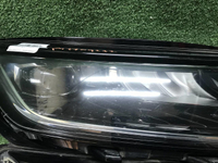 Битая Фара правая Skoda Kodiaq (2016-2022) LED