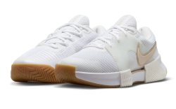 Женские Кроссовки теннисные Nike Zoom GP Challenge 1.5 - white/lt orewood/summit white