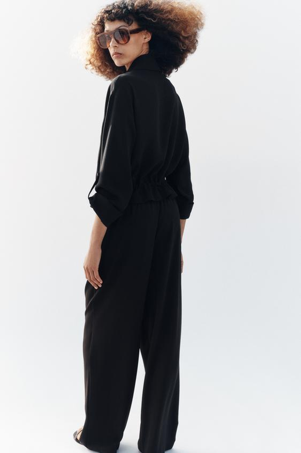 ZARA СТРУЯЩИЕСЯ БРЮКИ В ПИЖАМНОМ СТИЛЕ, ЧЕРНЫЙ